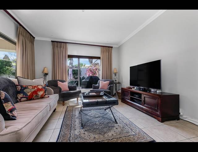 5 BEDROOM HOUSE FOR SALE IN DAINFERN GOLF ESTATE